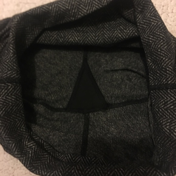 (SOLD)Lululemon High Times 7/8 Herringbone - Picture 5 of 7